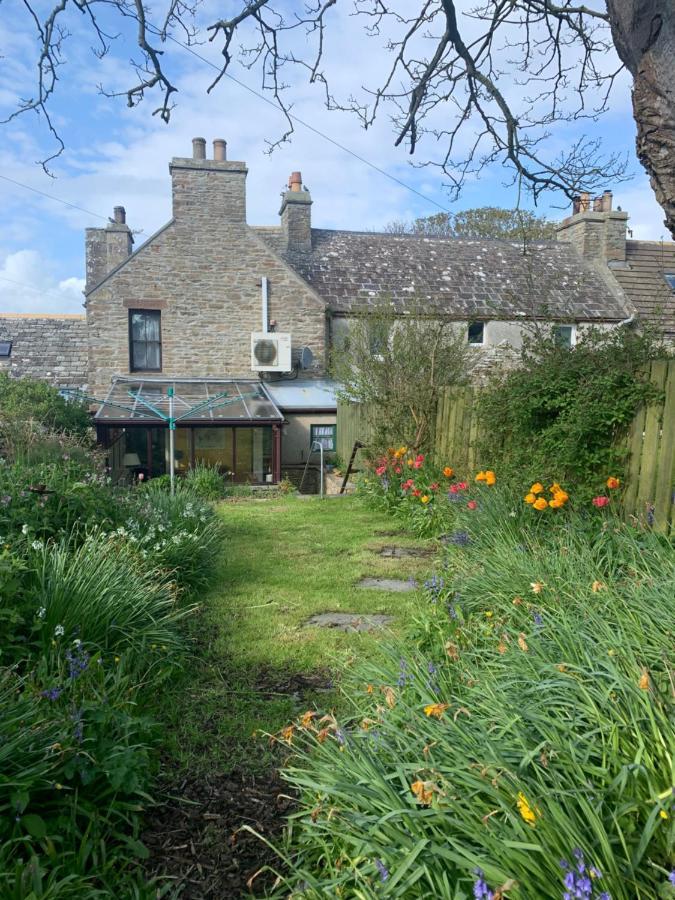 Cobblers Cottage Saint Margarets Hope Exterior photo